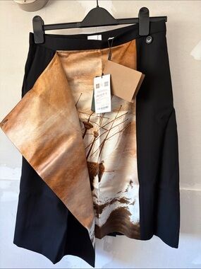 NWT Burberry Shipwreck Skirt size 8